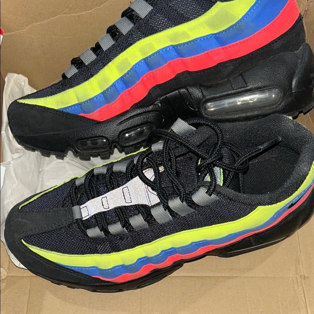 Nike Air Max 95 Black Multicolor Sneakers